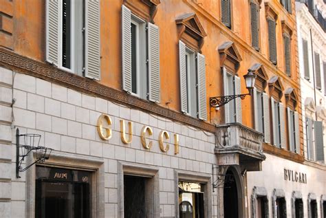 sede di gucci roma eur palazzo|House of Gucci a via del Corso, palazzo Mancini venduto per 133 .